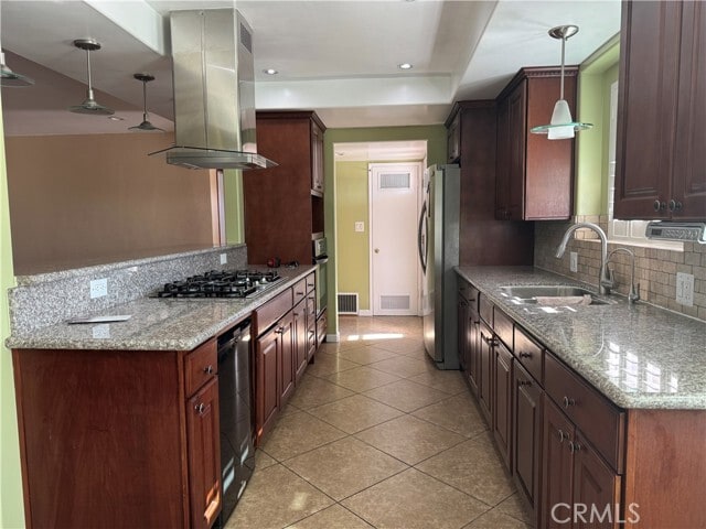 Photo - 12871 Russell Ave