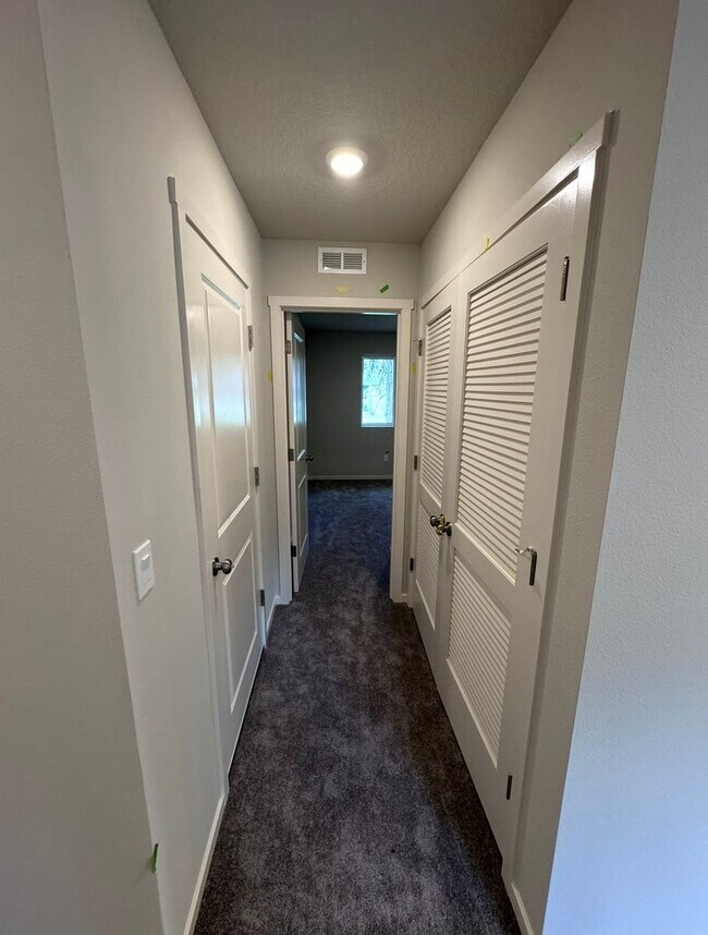 Photo - Must See 3 Bedroom with Fenced Yard!