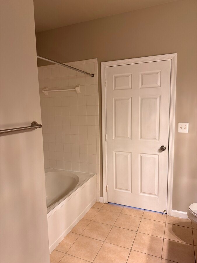 Photo - 12901 Centre Park Cir Unit 3-318