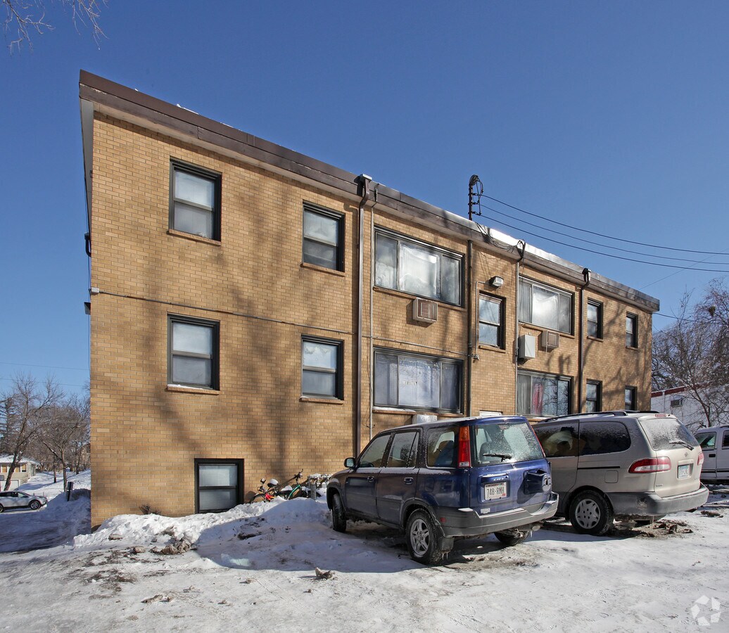 Photo - 1086 York Ave