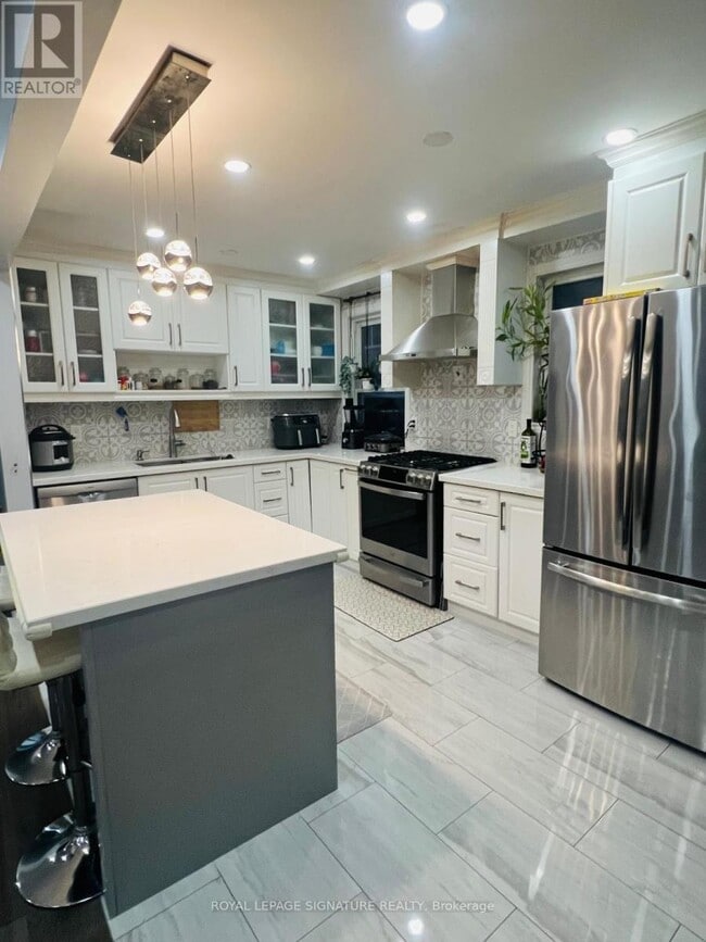 Photo - 30 Gentian Dr