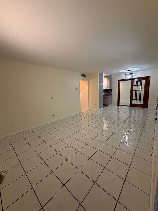 Photo - 3 Bedrooms and 3 baths condo unit in the heart of Sherman Oaks.