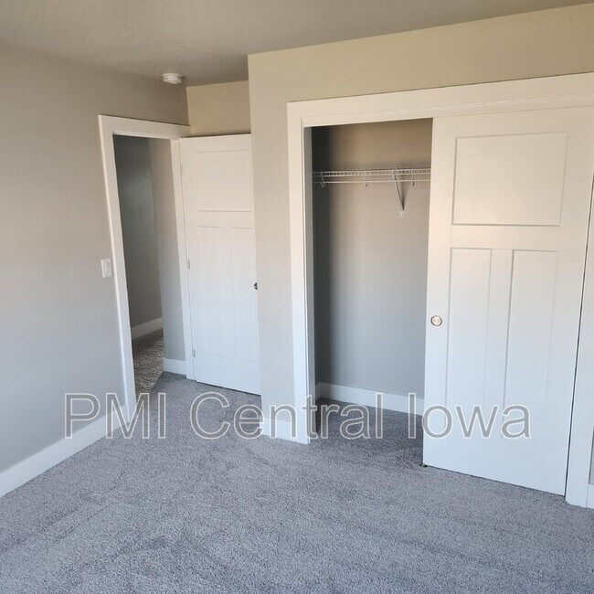 Photo - 1355 SE Parkview Crossing Dr