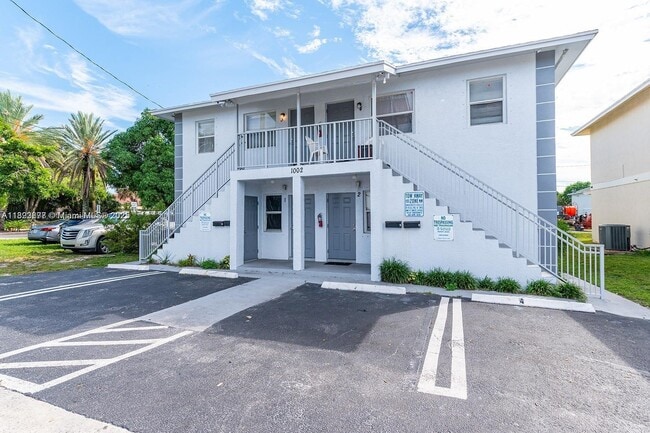 Photo - 1002 Palm Beach Lakes Blvd Apartment Unit 1