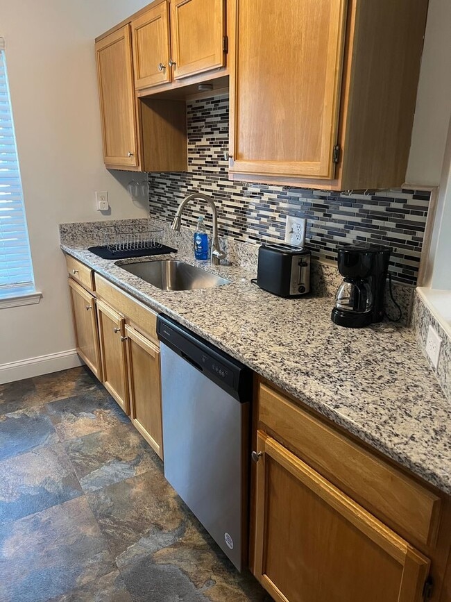 Photo - LARGE 3 BEDROOM TOWNHOME