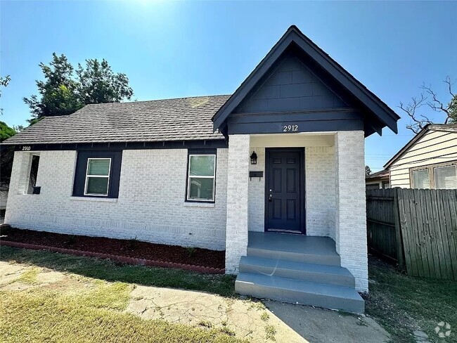 Building Photo - 2912 NW 20th St Rental
