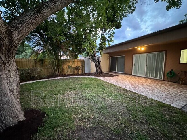 Photo - 2304 Inagua Way