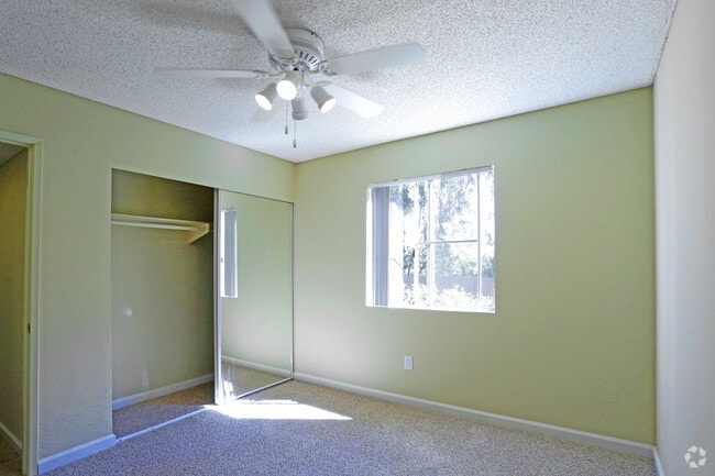 Pinecrest Apartments