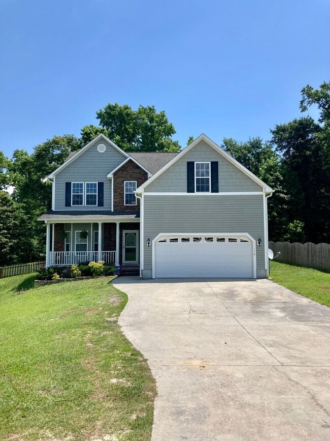 5 Bedroom 3 Bath Hubert Home for Rent - 5 Bedroom 3 Bath Hubert Home for Rent