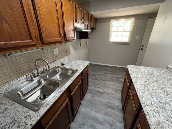 Photo - 3 Bedroom 1 Bath Home with Carport & Fence...