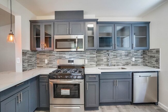 Photo - 6430 8th Ave