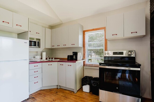 Photo - 2689 Muskoka District Road 118 West Unit ID1314734P