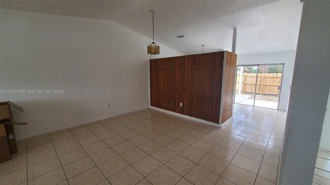 Photo - 18047 NW 41st Pl