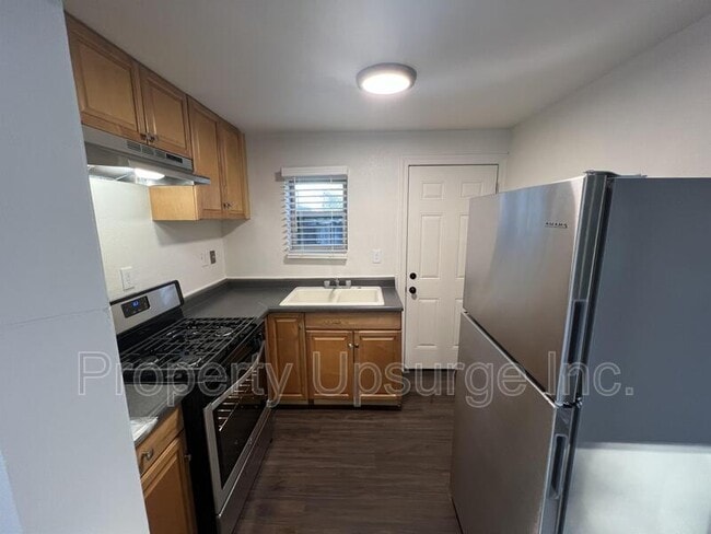 Photo - 1245 Grant St