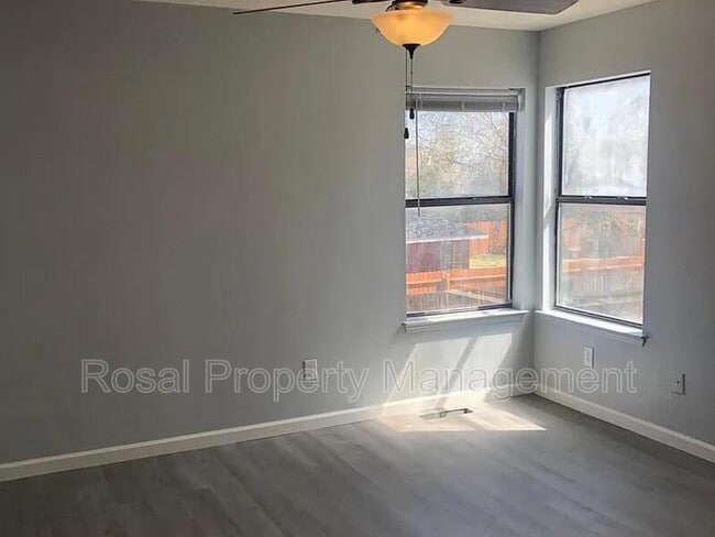 Photo - 6124 Woodhollow Pl NW