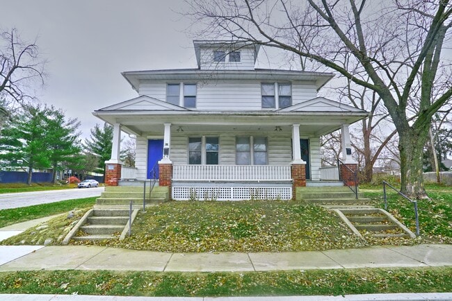 Building Photo - 501 N Eddy St