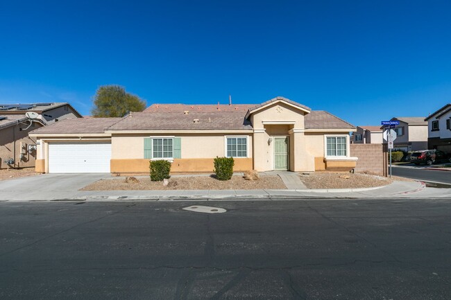 Single Story 3 bedroom in Gated Community,... - Single Story 3 bedroom in Gated Community,... Casa