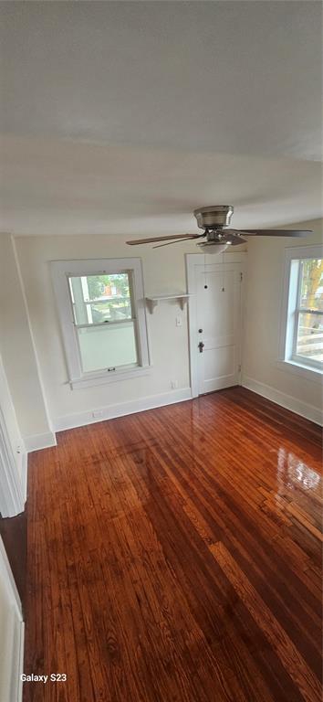 Photo - 316 11th Ave NE