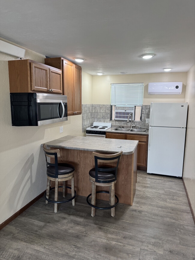 Kitchen/Dining