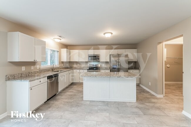 Photo - 634 Conover Rd