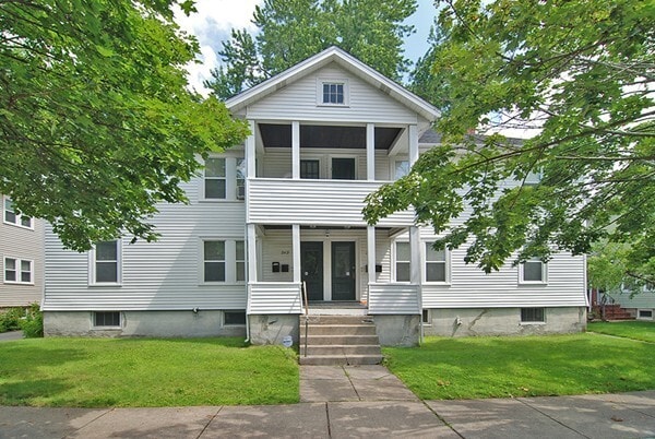 Building Photo - 264 Robbins St Unit B
