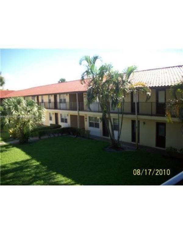 Building Photo - 1200 SW 50th Ave Rental