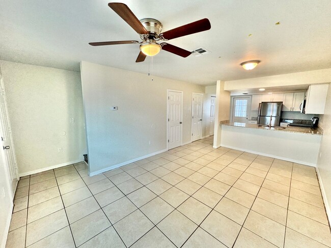 Photo - 1984 Sunshine Blvd Unit #A