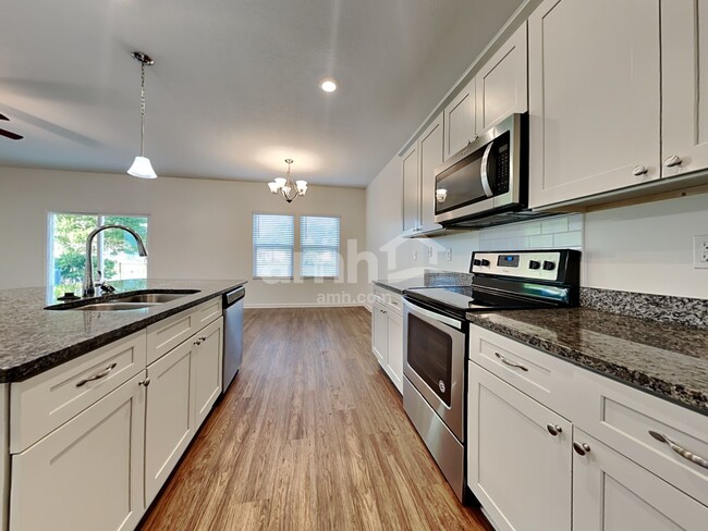 Photo - 155 E Jayce Way