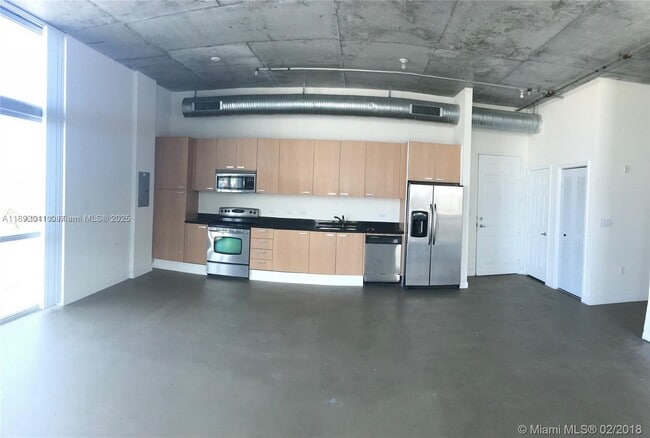 Photo - 2100 Van Buren St Unidad 407