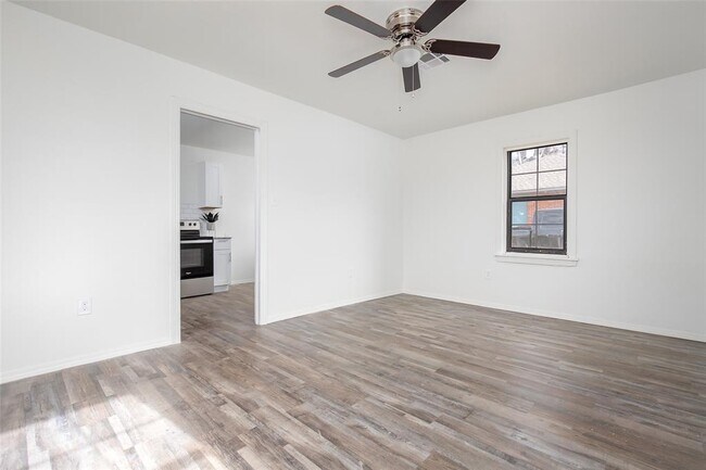 Photo - 4602 N Classen Blvd