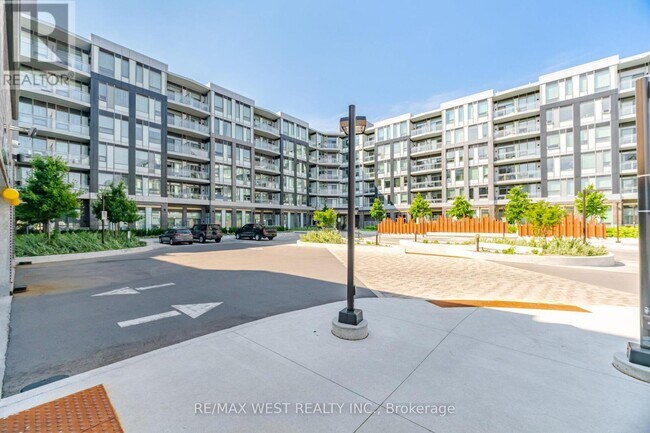 Photo - 2501 Saw Whet Blvd. Unité 614