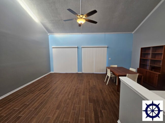 Photo - 543-22A S Hwy 22 A