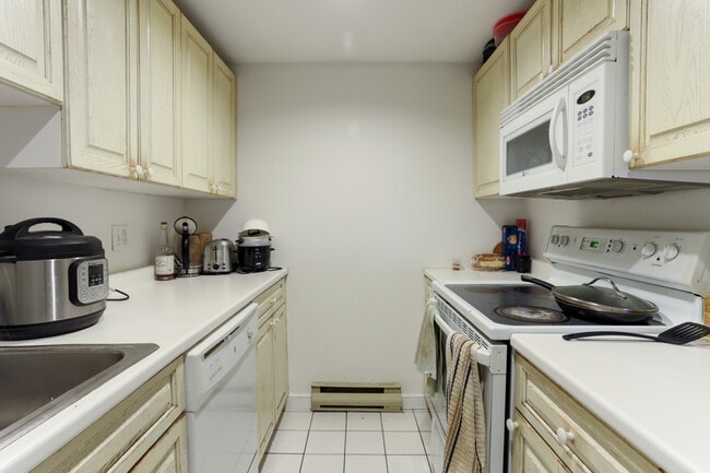 Photo - 1742 Washington St Unit 1