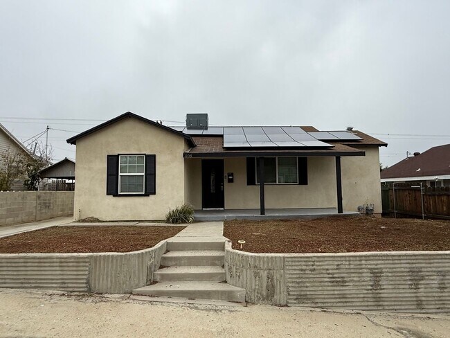 Building Photo - Taft Heights