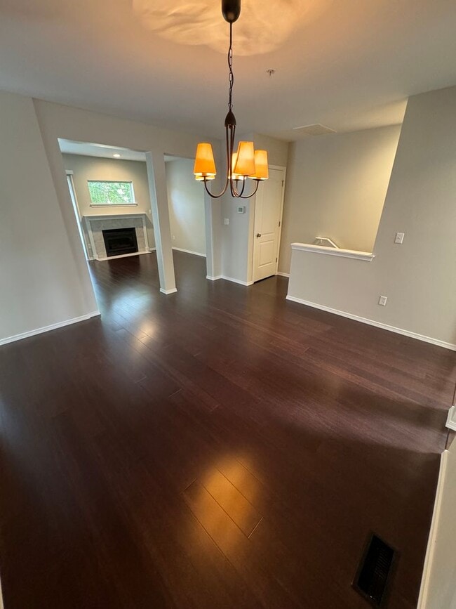 Photo - 4133 Flora Dr