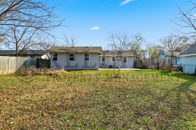Photo - 6651 N Scottsville St