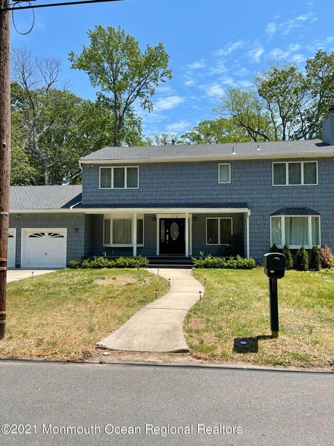 179 Delaware Ave