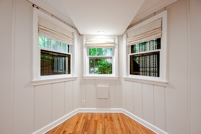 Photo - 1510 R St NW