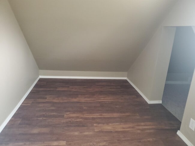 Photo - 3213 Center St NE