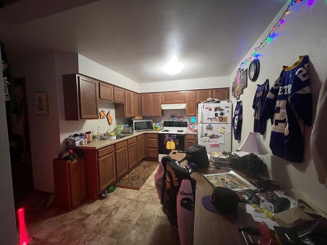 Photo - 915 Genrich St Unidad 1