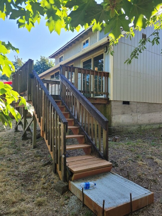 Photo - 748 N 12th Ave