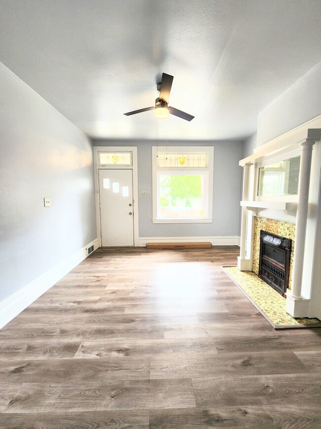 Building Photo - 712 Herron Ave Unit 710