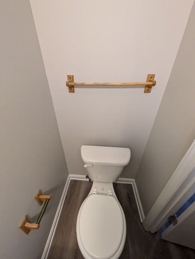 Photo - 2BD/1.5BA Townhome in Hickory