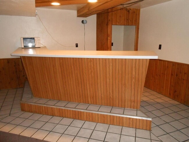 Photo - 210 Deschane Pl