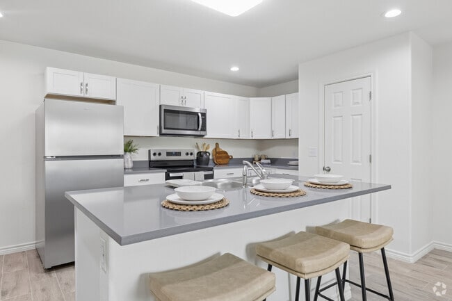 1BR, 1BA - 941SF - Kitchen
