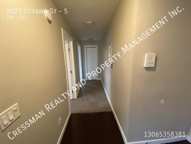 Photo - 2 bed, 1 bath apartment available near downtown Regina Unit 5