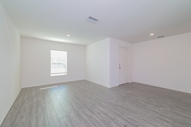 Photo - 429 Kensington View Dr