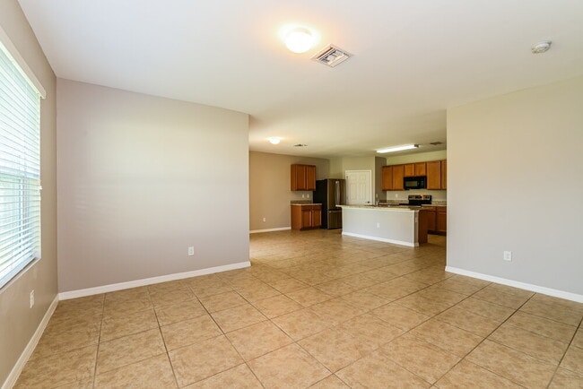 Photo - 173 SE 16th Terrace