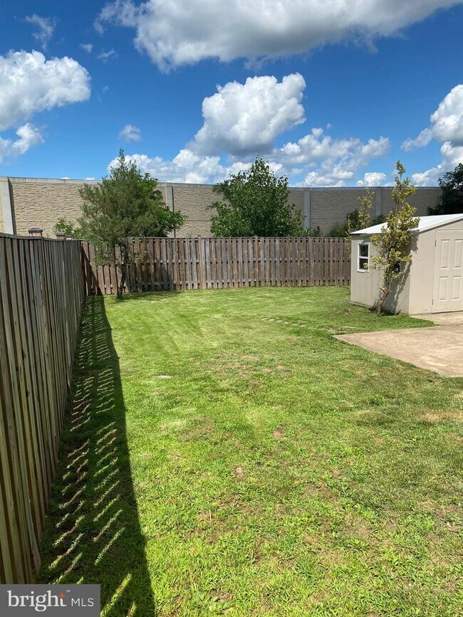 Photo - 6604 Brave Ct