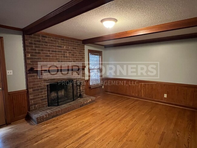 Photo - Charming 4-bedroom 2.5 bath home